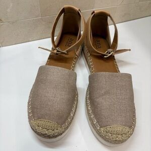 a.n.a Corina Tan/Natural Wedge Espadrille Sandals, 9.5, EUC